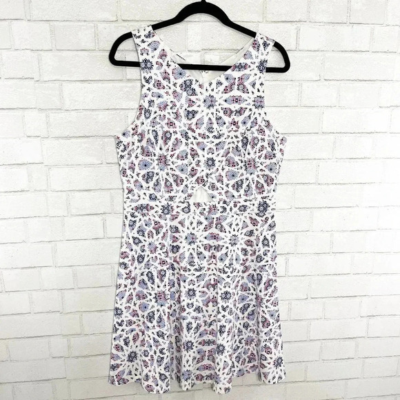 CeCe White Abstract Floral Cutout Sleeveless Fit & Flare Dress Women's Size 12 - Picture 1 of 9